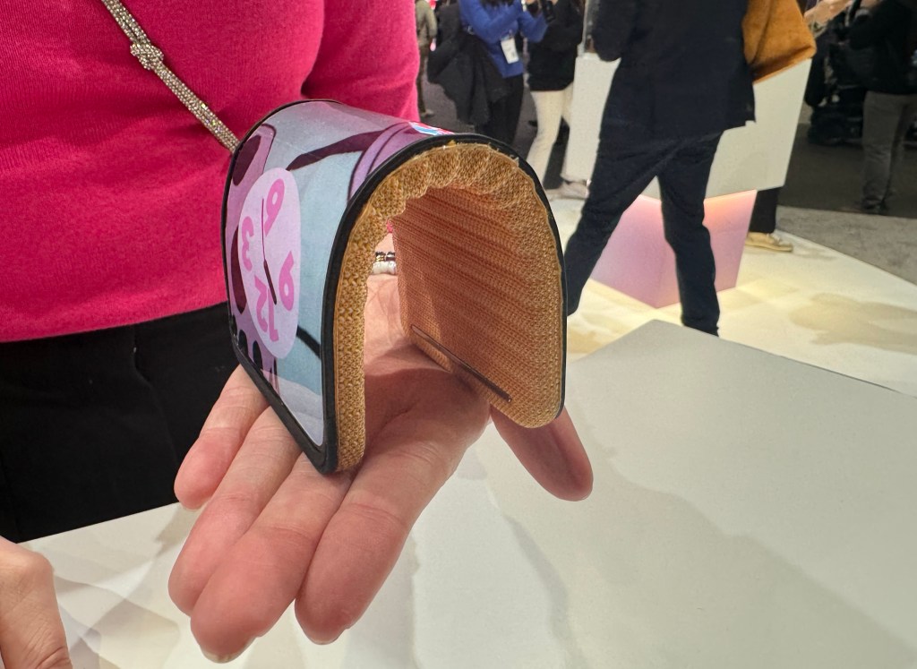 MWC 2024: Motorola’s Rollable Concept phone laughs at your silly foldable